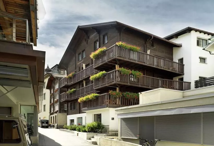 Fotos del hotel Garni Testa Grigia:  7