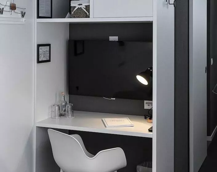 Fotos del hotel Home Swiss:  8