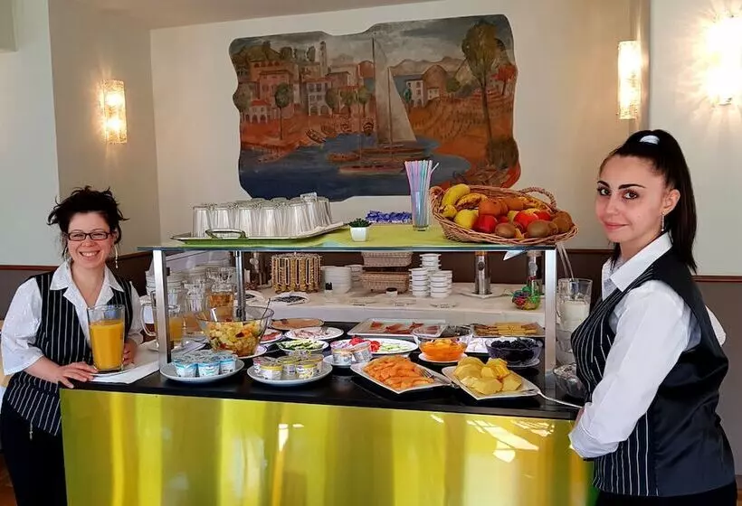 Fotos del hotel Walter Au Lac:  6