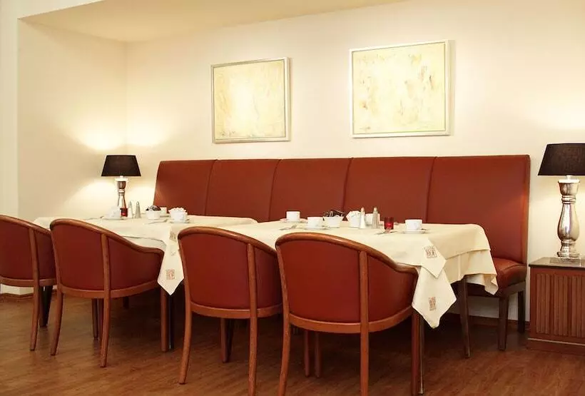 Fotos del hotel Alster-hof:  6