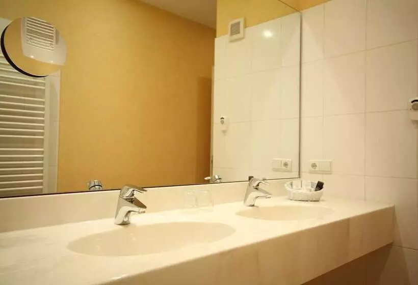 Fotos del hotel Alster-hof:  18