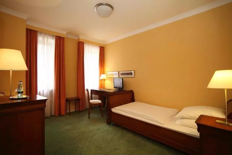 Fotos del hotel Alster-hof:  15