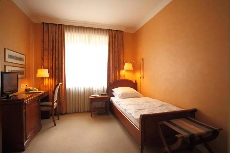 Fotos del hotel Alster-hof:  2