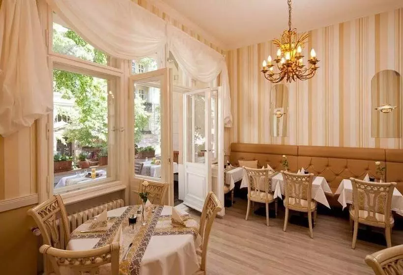 Fotos del hotel Augusta Am Kurfürstendamm:  8