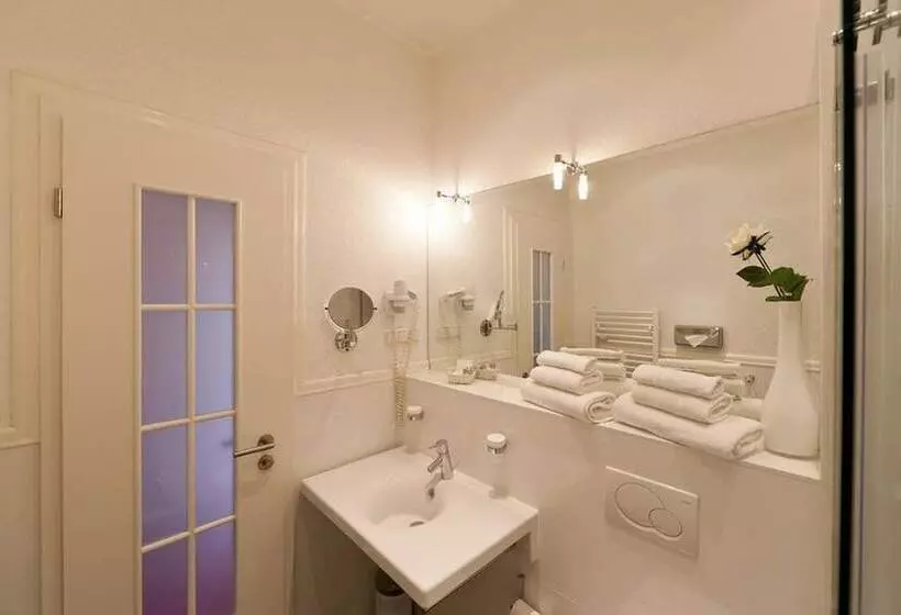 Fotos del hotel Augusta Am Kurfürstendamm:  12