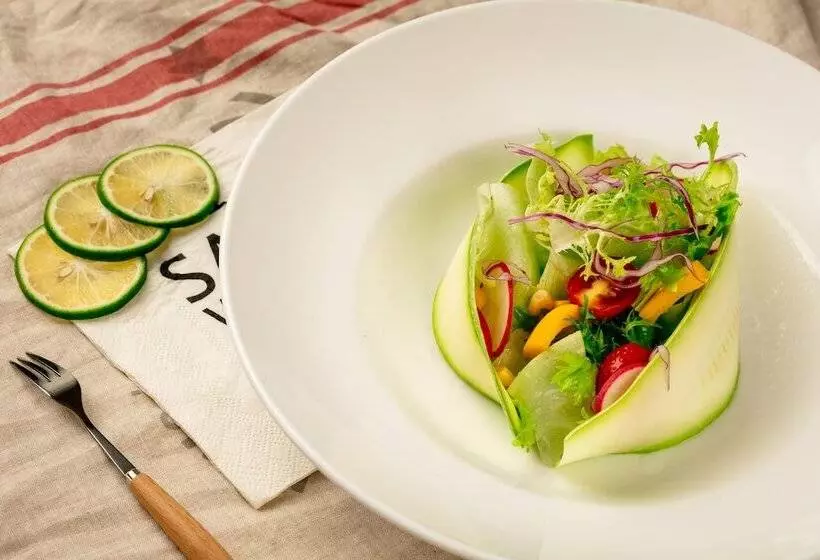 Fotos del hotel Golden Flower:  18