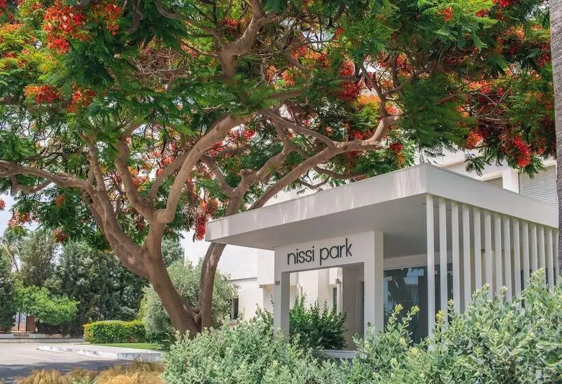 Nissi Park