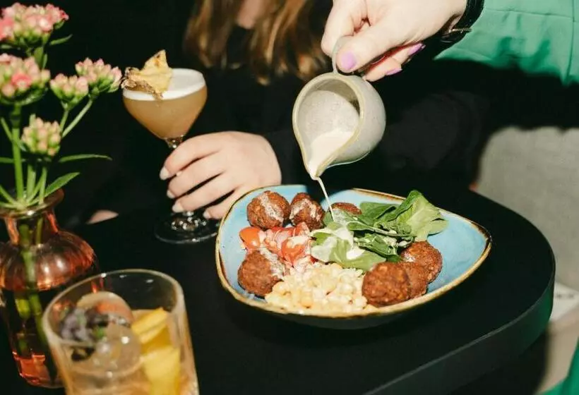 Fotos del hotel Renaissance Hamburg:  3