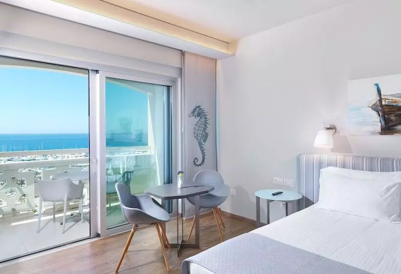 Fotos del hotel St Raphael Resort:  18