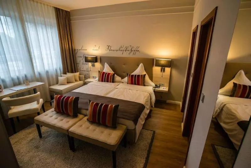 Fotos del hotel Zum Zeppelin Hamburg:  12