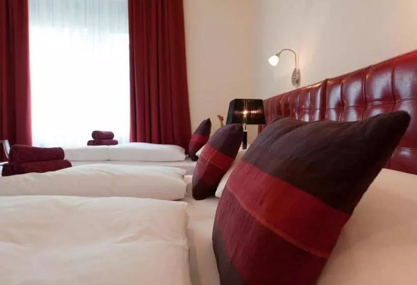 Fotos del hotel Esplanade:  7