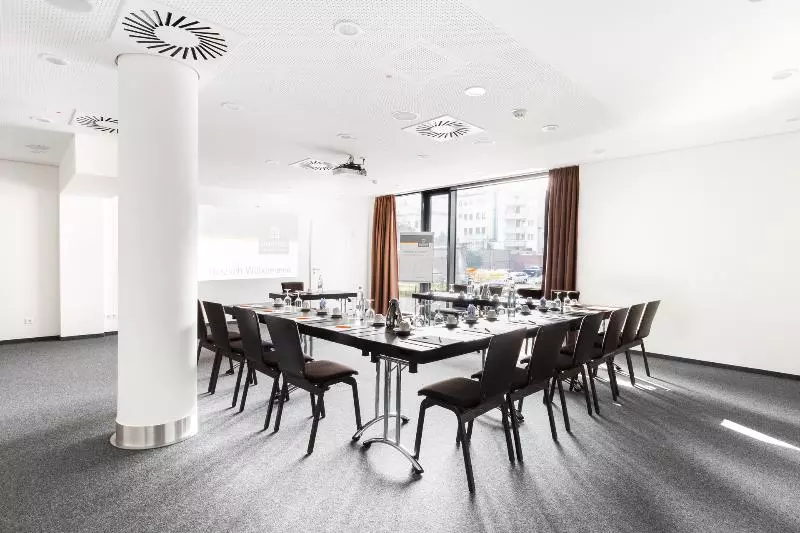 Fotos del hotel Stadt Am Römerturm:  9