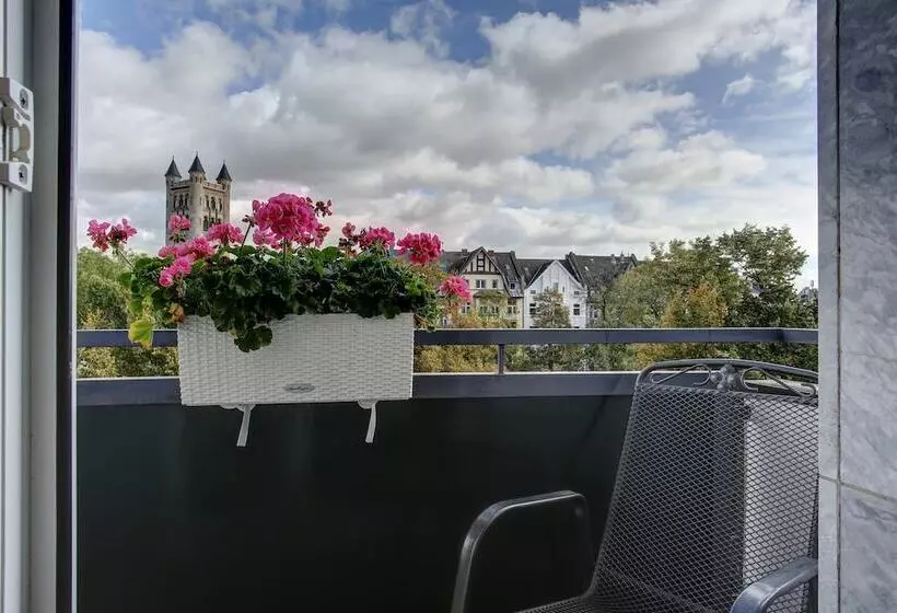 Fotos del hotel Trip Inn Hotel Esplanade:  6