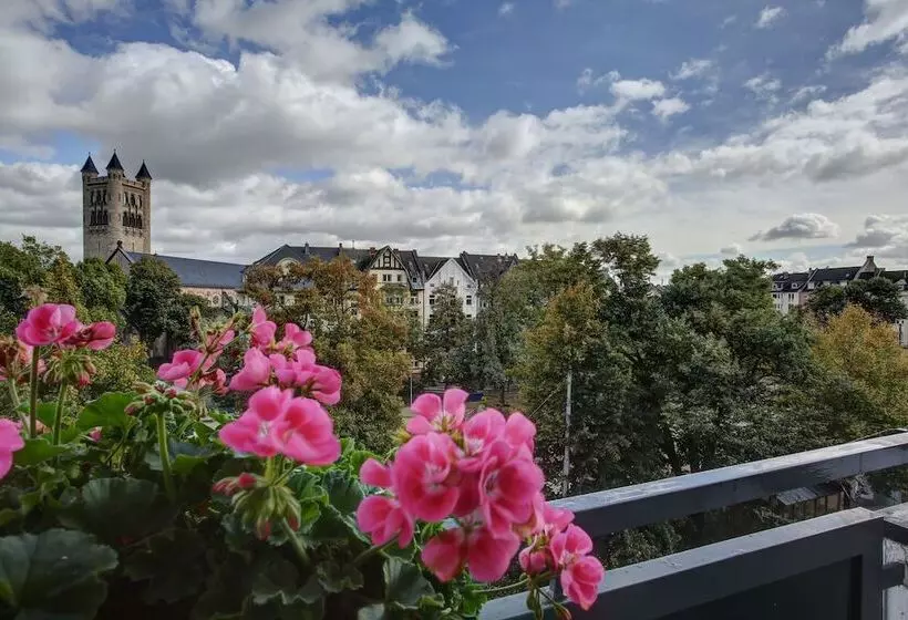 Fotos del hotel Trip Inn Hotel Esplanade:  8