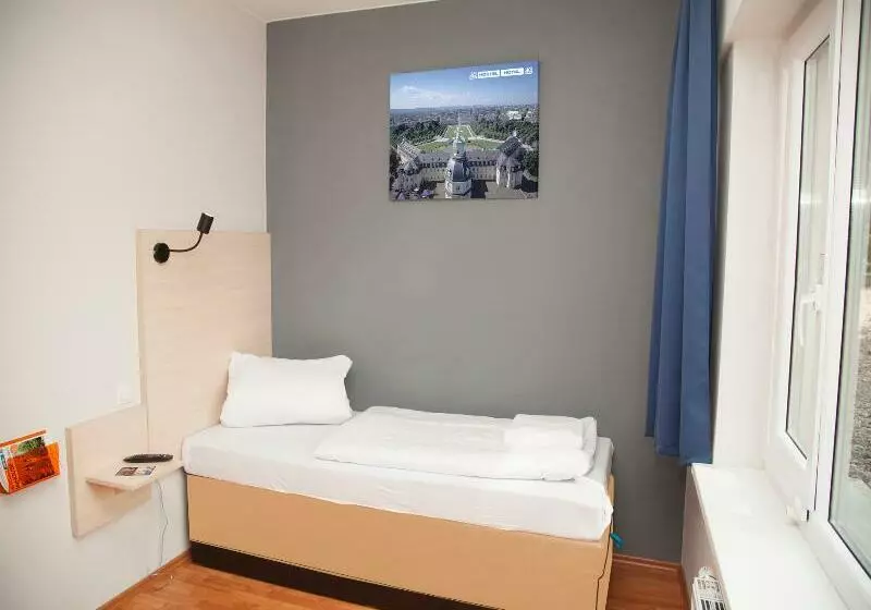 Fotos del hotel A&O Karlsruhe Hauptbahnhof:  11