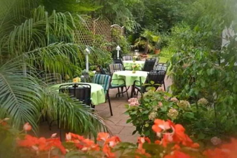 Fotos del hotel Azenberg:  25