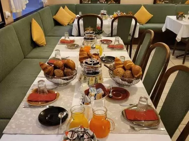 Fotos del hotel Brack:  14