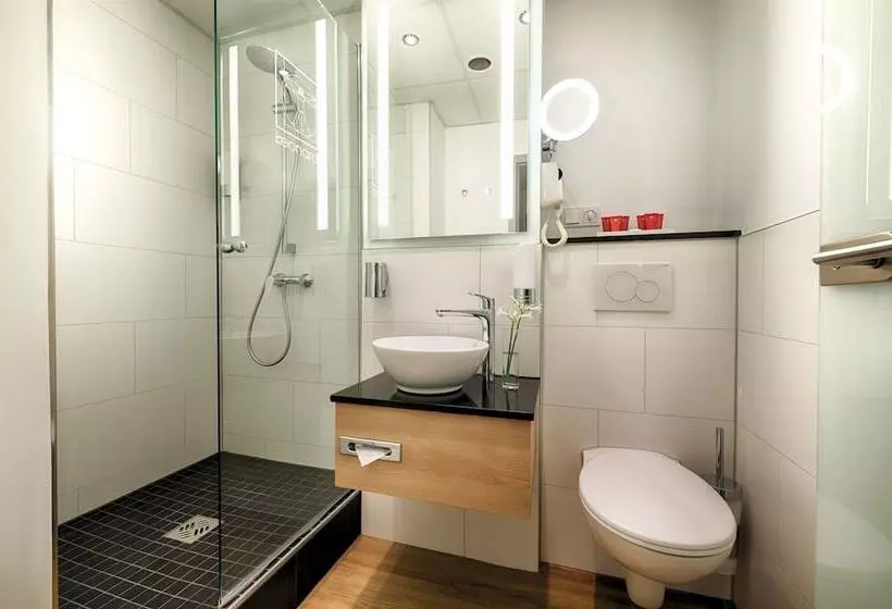 Fotos del hotel Leonardo Hotel Munich City North:  3