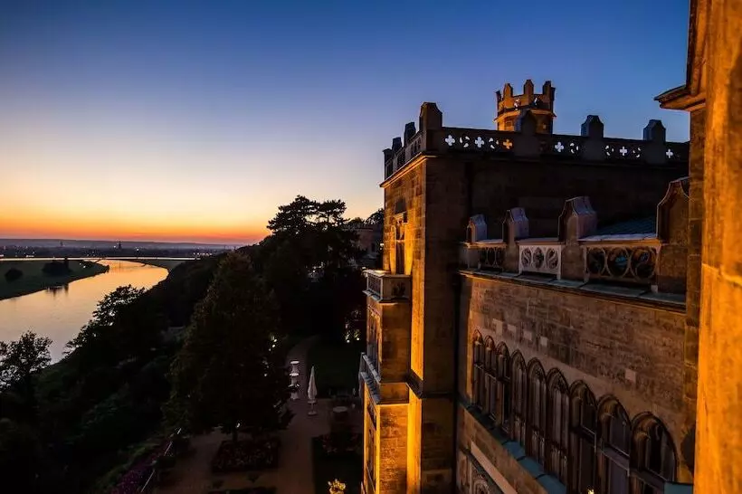 Fotos del hotel Schloss Eckberg:  11