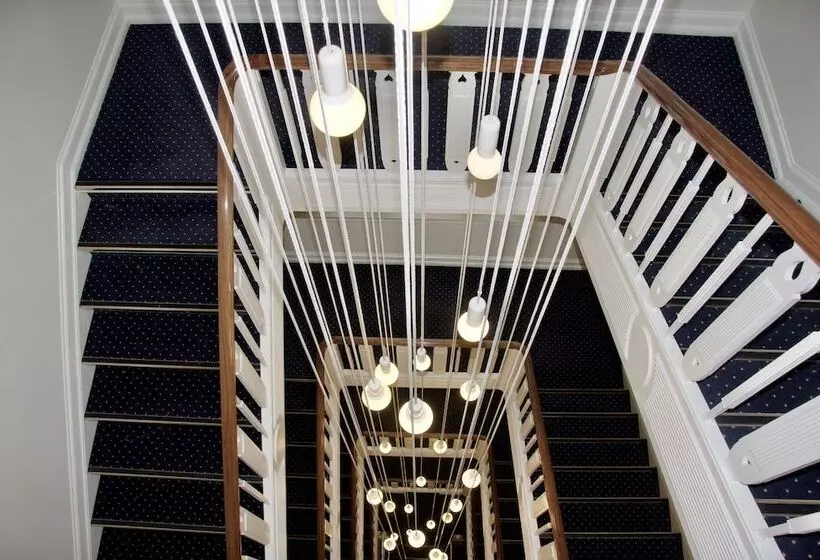 Fotos del hotel Savoy:  8