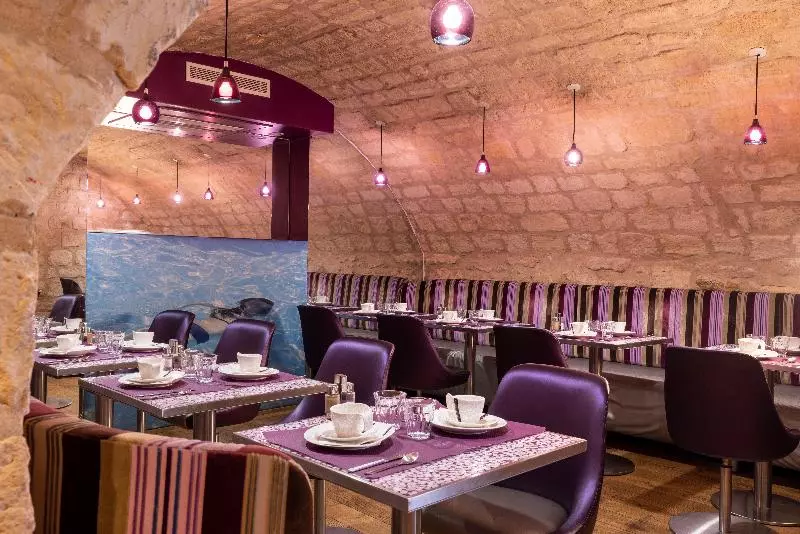 Fotos del hotel Atn:  3