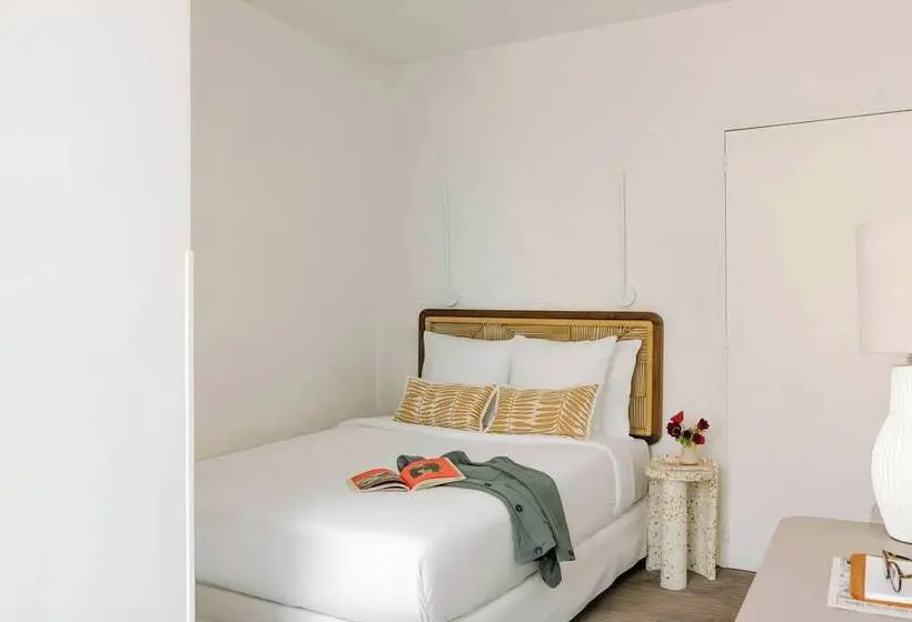 Fotos del hotel Hôtel Colette Cannes Centre:  9