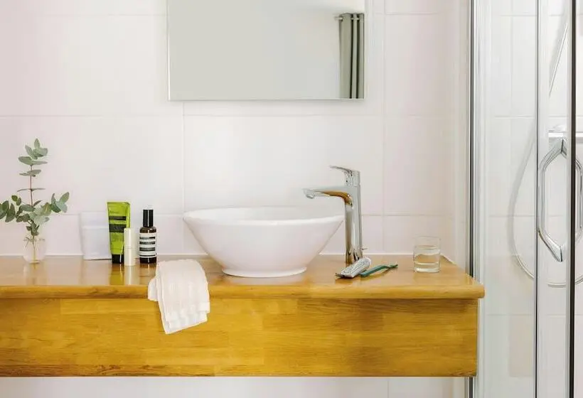 Fotos del hotel Hôtel Colette Cannes Centre:  20