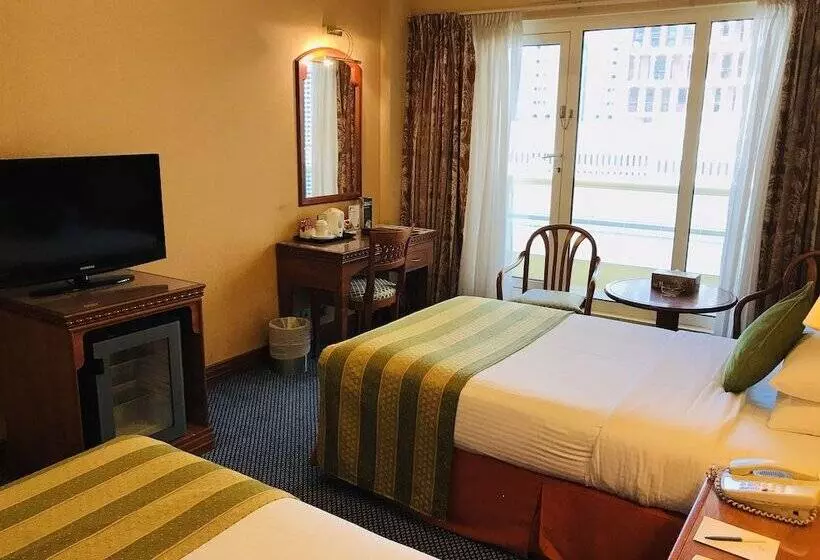 Fotos del hotel Riviera:  7