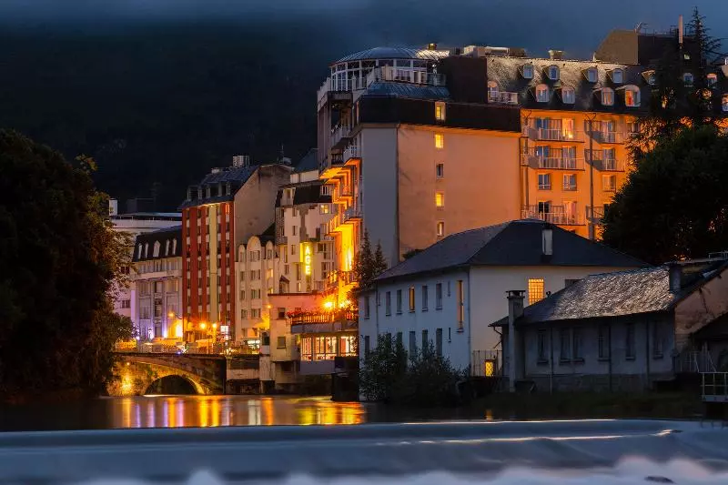 Fotos del hotel The Originals City, Hôtel Astoria Vatican, Lourdes:  14