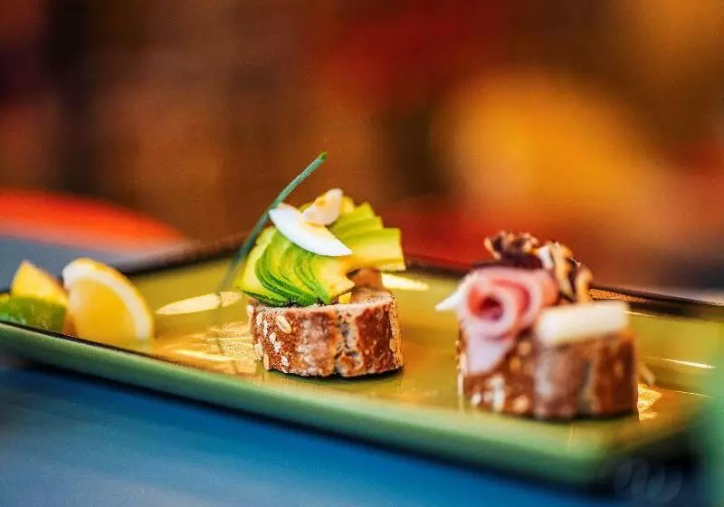 Fotos del hotel Ibis Styles Perpignan Centre Gare:  19