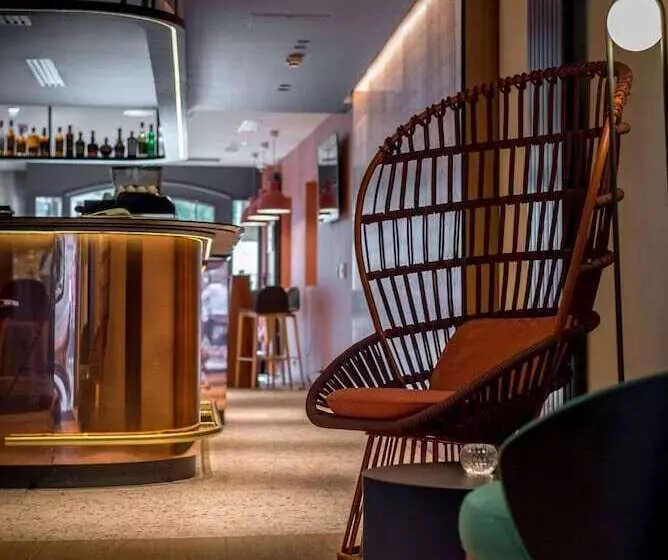 Fotos del hotel Rohan:  4