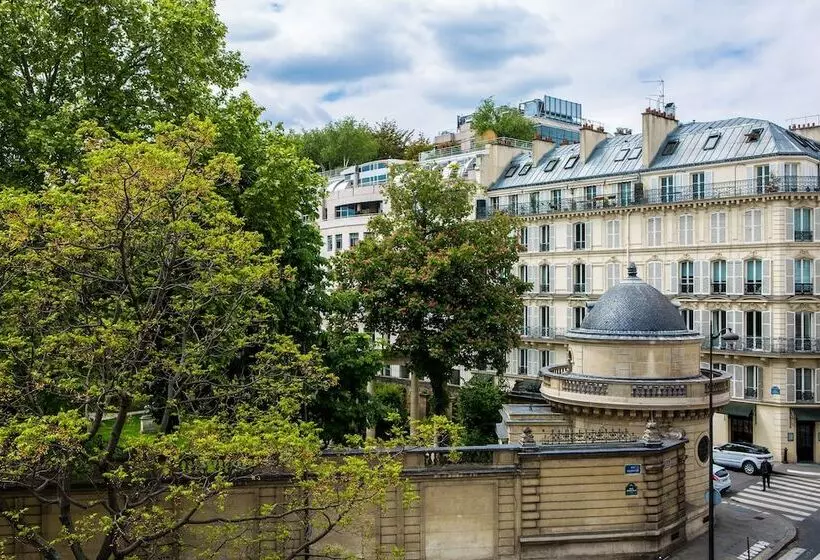 Fotos del hotel Royal Garden Champs Elysées:  15