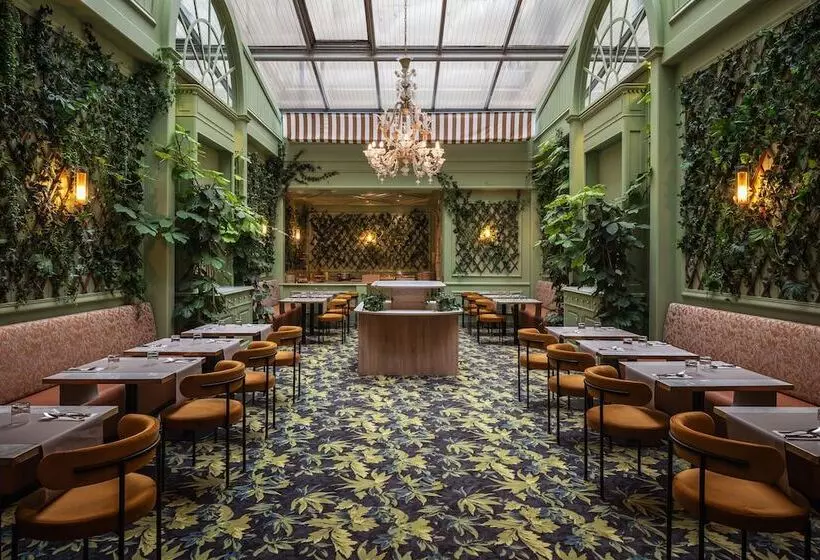 Fotos del hotel Royal Garden Champs Elysées:  9