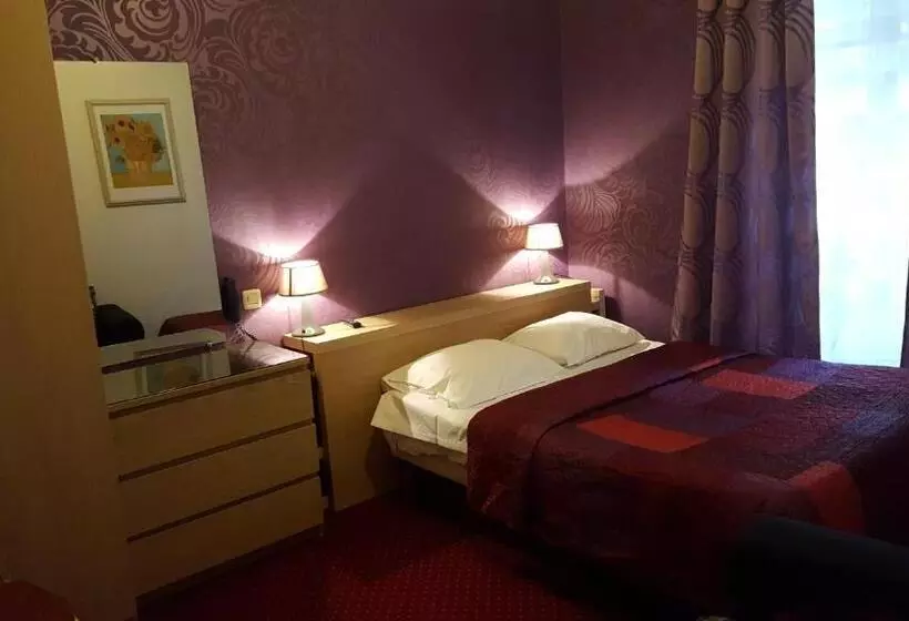 Fotos del hotel Hôtel Média:  11