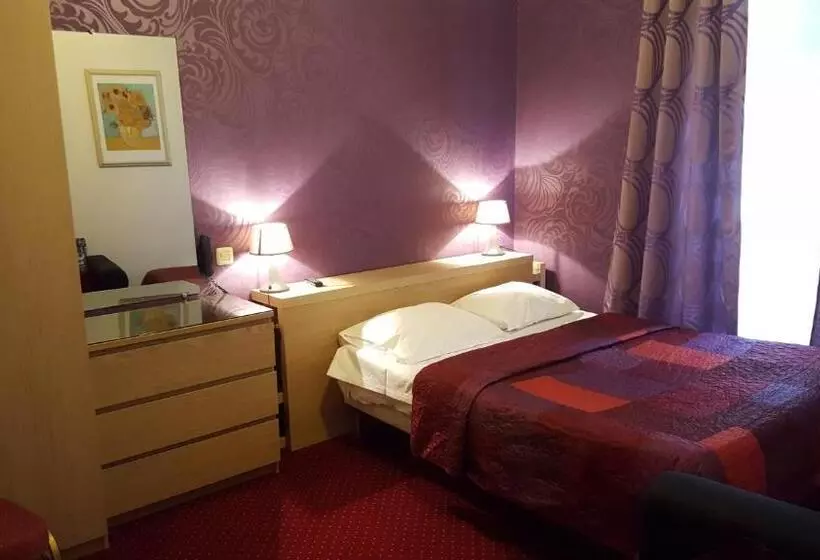 Fotos del hotel Hôtel Média:  23