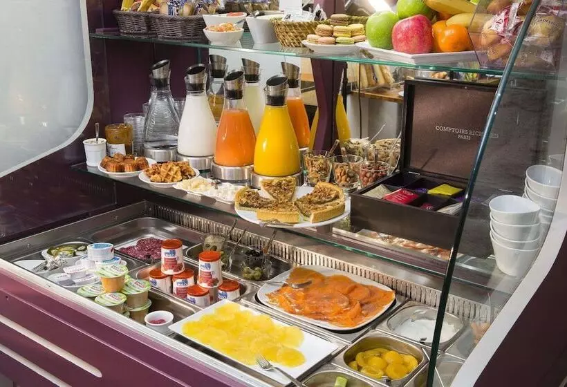 Fotos del hotel Hôtel Jacques De Molay:  5