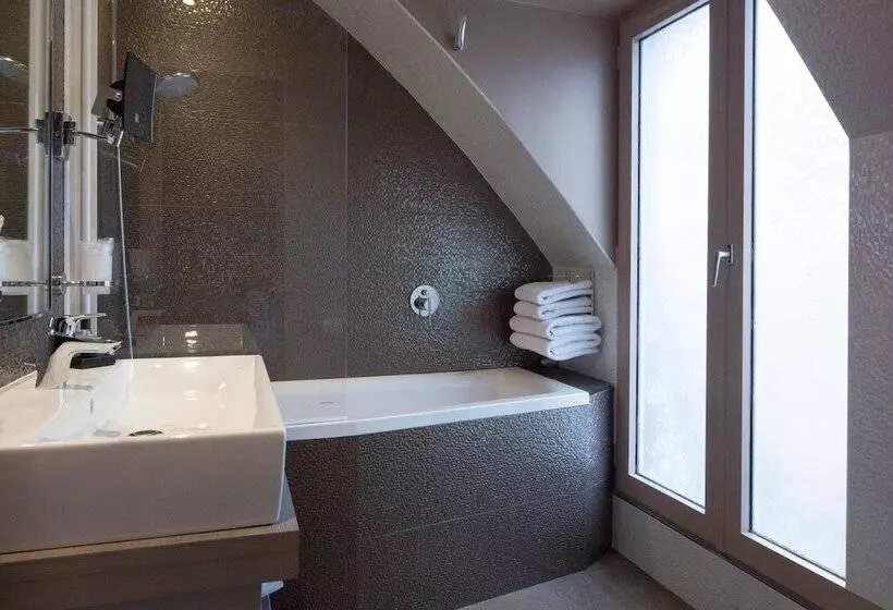 Fotos del hotel Hôtel Jacques De Molay:  20