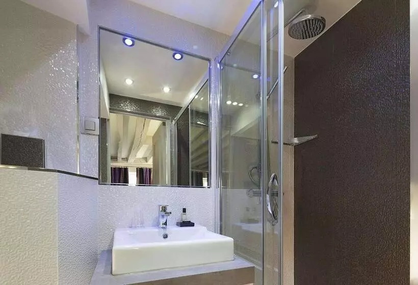 Fotos del hotel Hôtel Jacques De Molay:  13