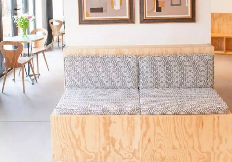 Fotos del hotel Hôtel Montholon:  4