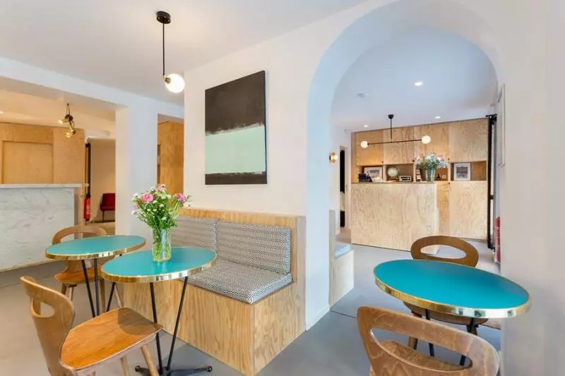 Fotos del hotel Hôtel Montholon:  11