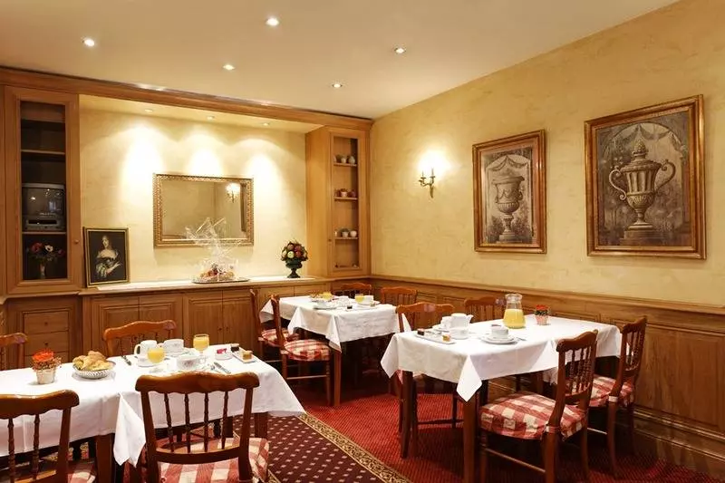 Fotos del hotel Hôtel De Sévigné:  3