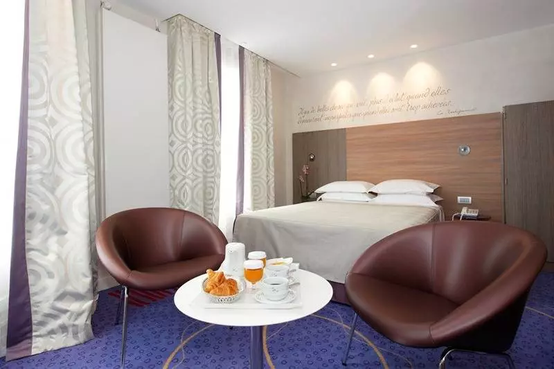 Fotos del hotel Hôtel De Sévigné:  9