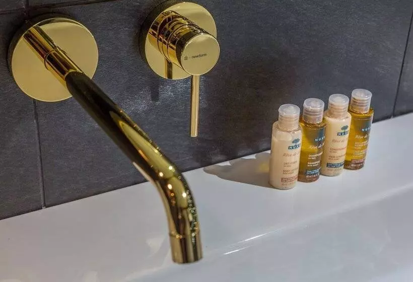 Fotos del hotel Handsome Hotel By Elegancia:  4