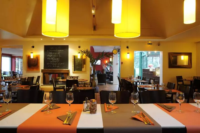 Fotos del hotel Kyriad Reims Est  Parc Expositions:  20