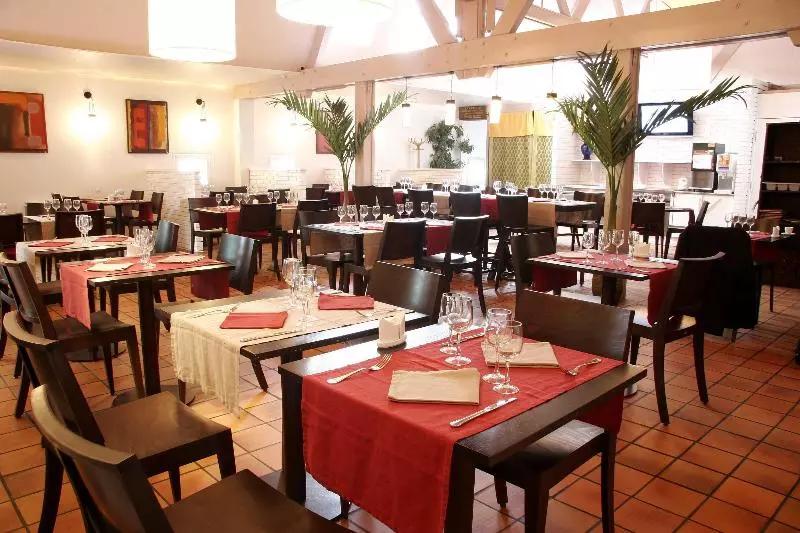 Fotos del hotel Kyriad Reims Est  Parc Expositions:  2