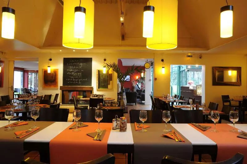 Fotos del hotel Kyriad Reims Est  Parc Expositions:  17