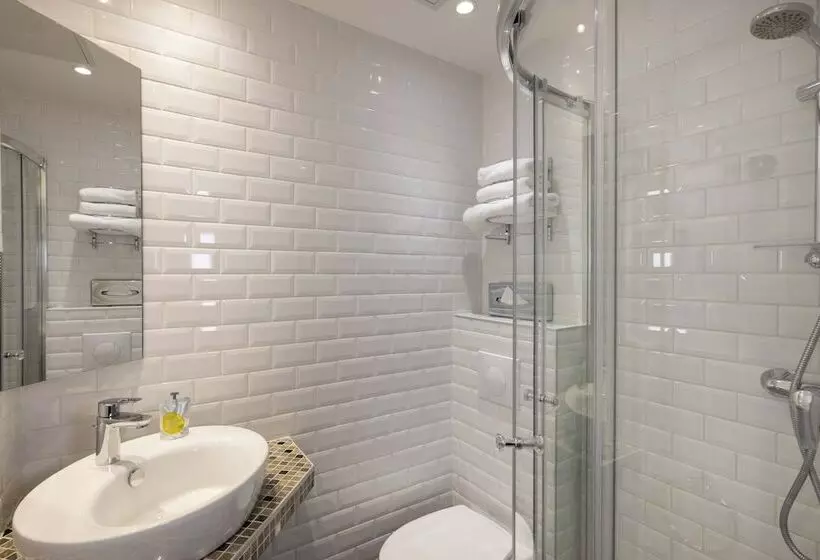 Fotos del hotel Hôtel L Interlude:  8