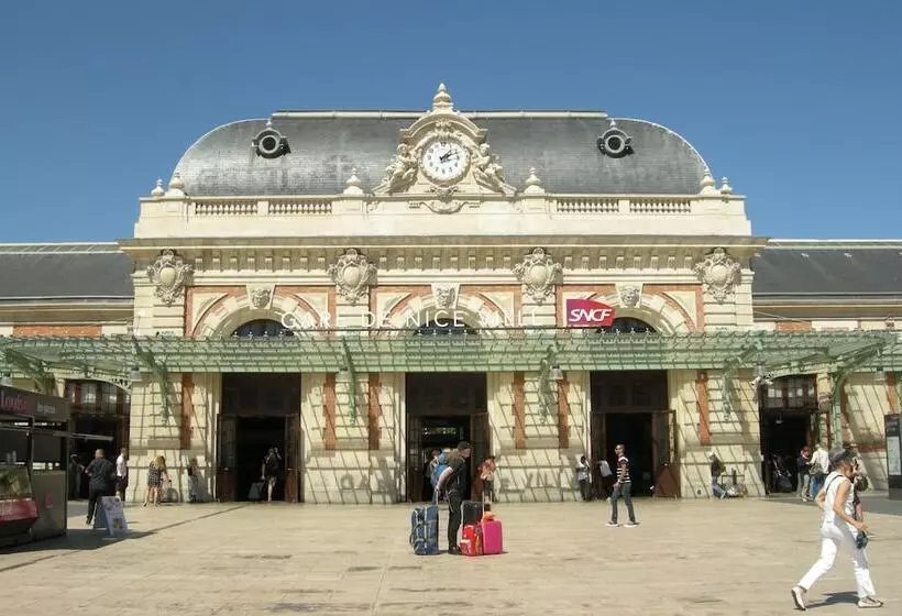 Fotos del hotel Hôtel Vendôme:  8