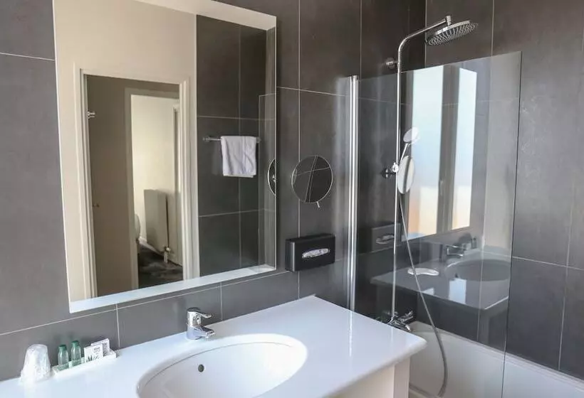 Fotos del hotel Hôtel Vendôme:  25