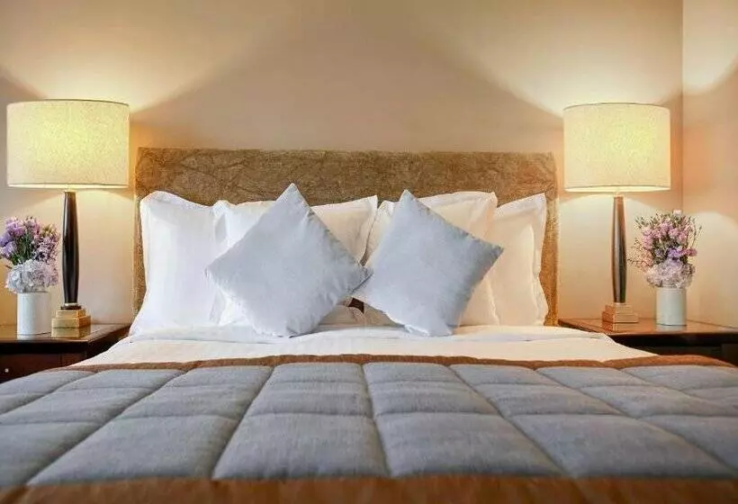 Fotos del hotel Warwick Paris:  24